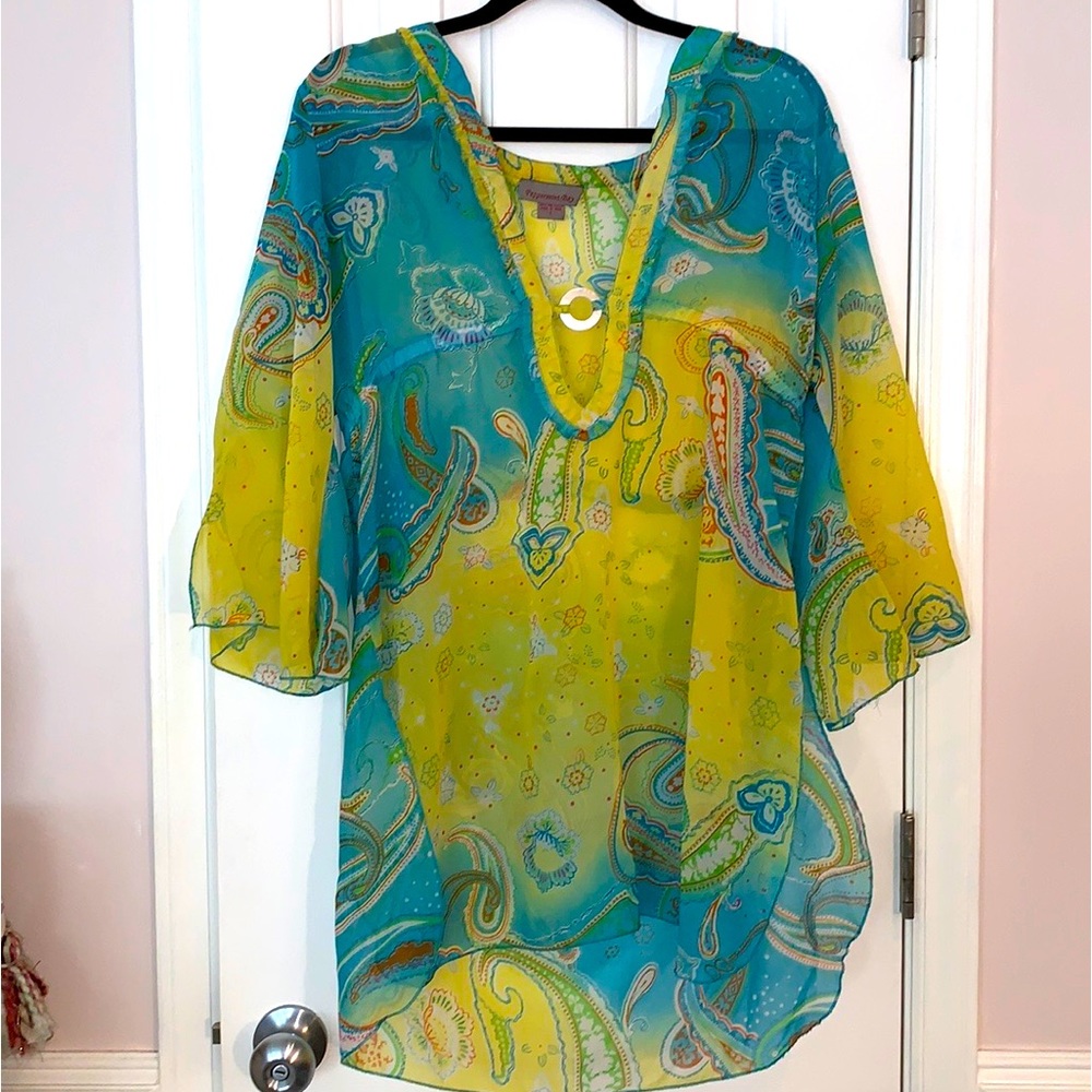 Peppermint Bay Swimsuit Cover-up size Large